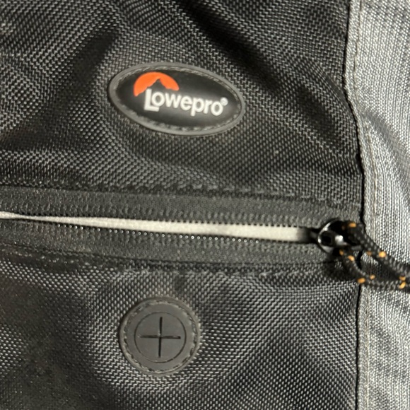 Lowepro Professional DSLR Camera Laptop Backpack Black Gray Compu Daypack - Picture 2 of 8